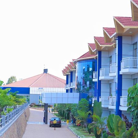 Dove Hotel Кігалі Екстер'єр фото