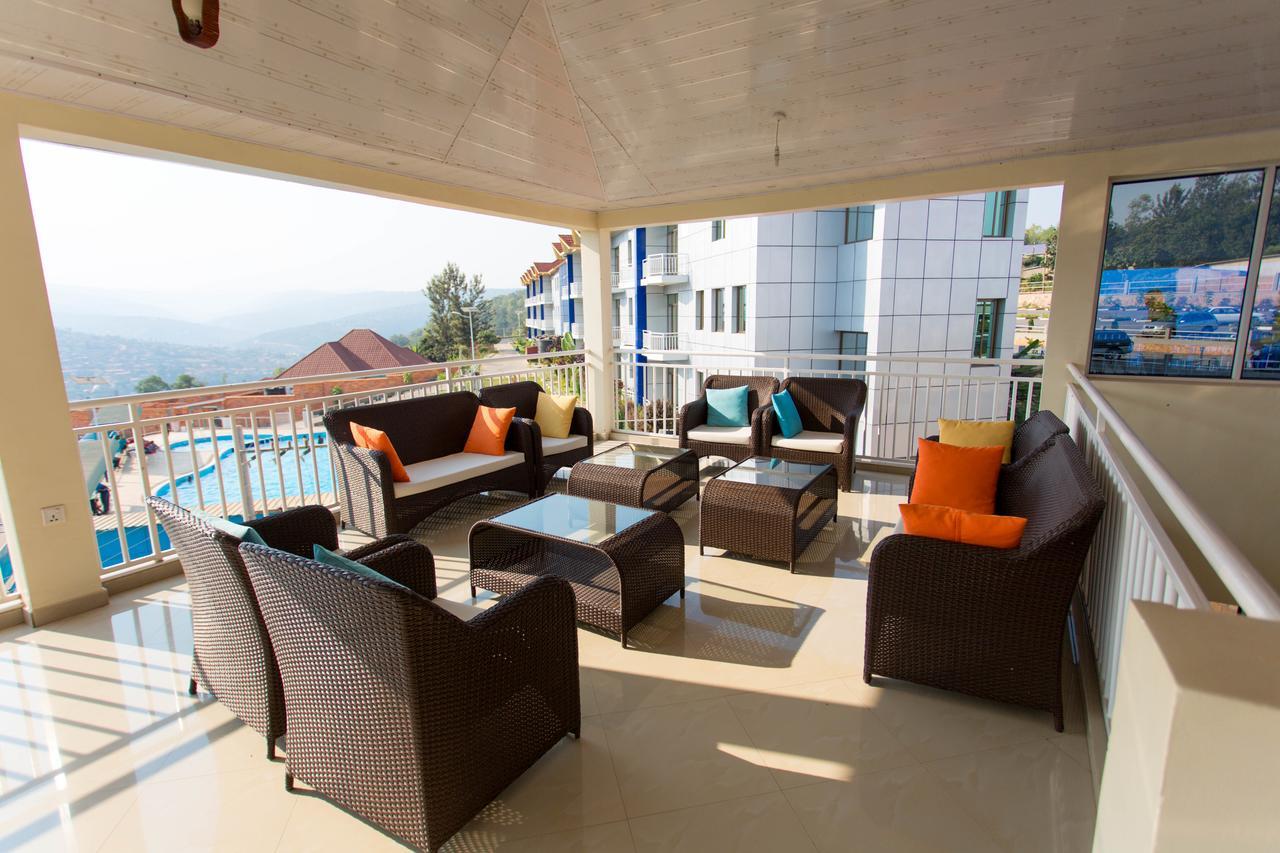 Dove Hotel Кігалі Екстер'єр фото